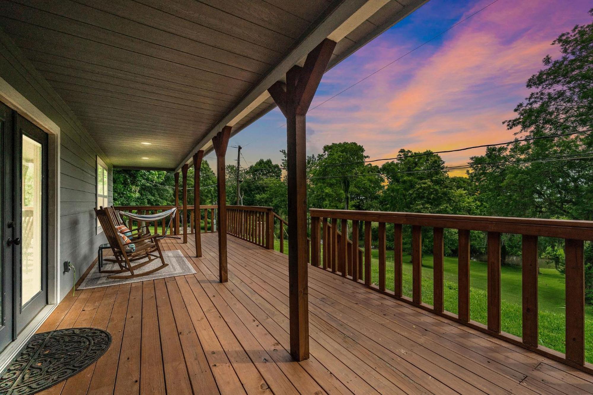 Old And Lost River Home On The River By Super Hosts Instant Book Barbers Hill Wifi Work Space Fishing Hunting Bird Watching Baytown Exterior photo