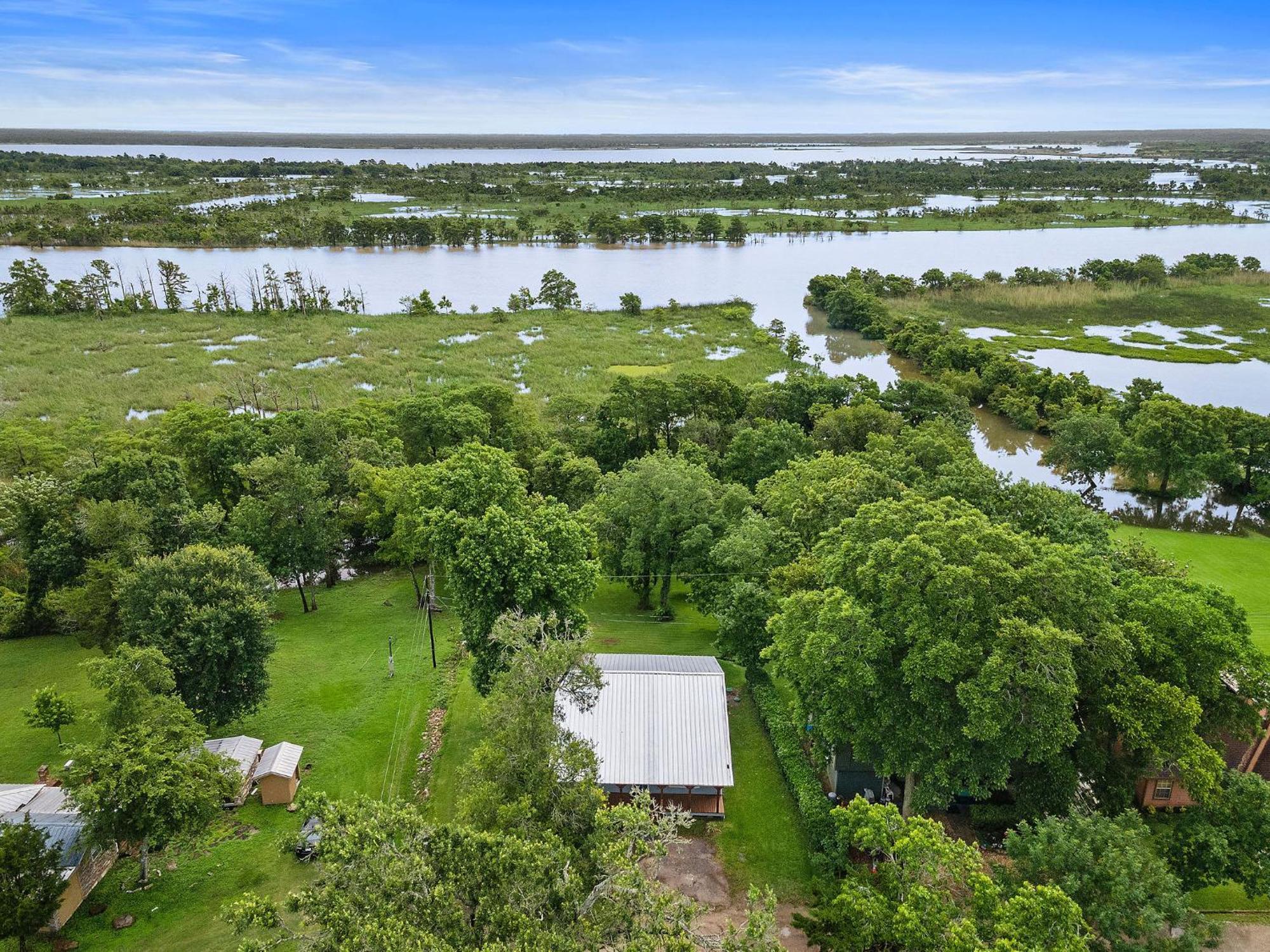 Old And Lost River Home On The River By Super Hosts Instant Book Barbers Hill Wifi Work Space Fishing Hunting Bird Watching Baytown Exterior photo